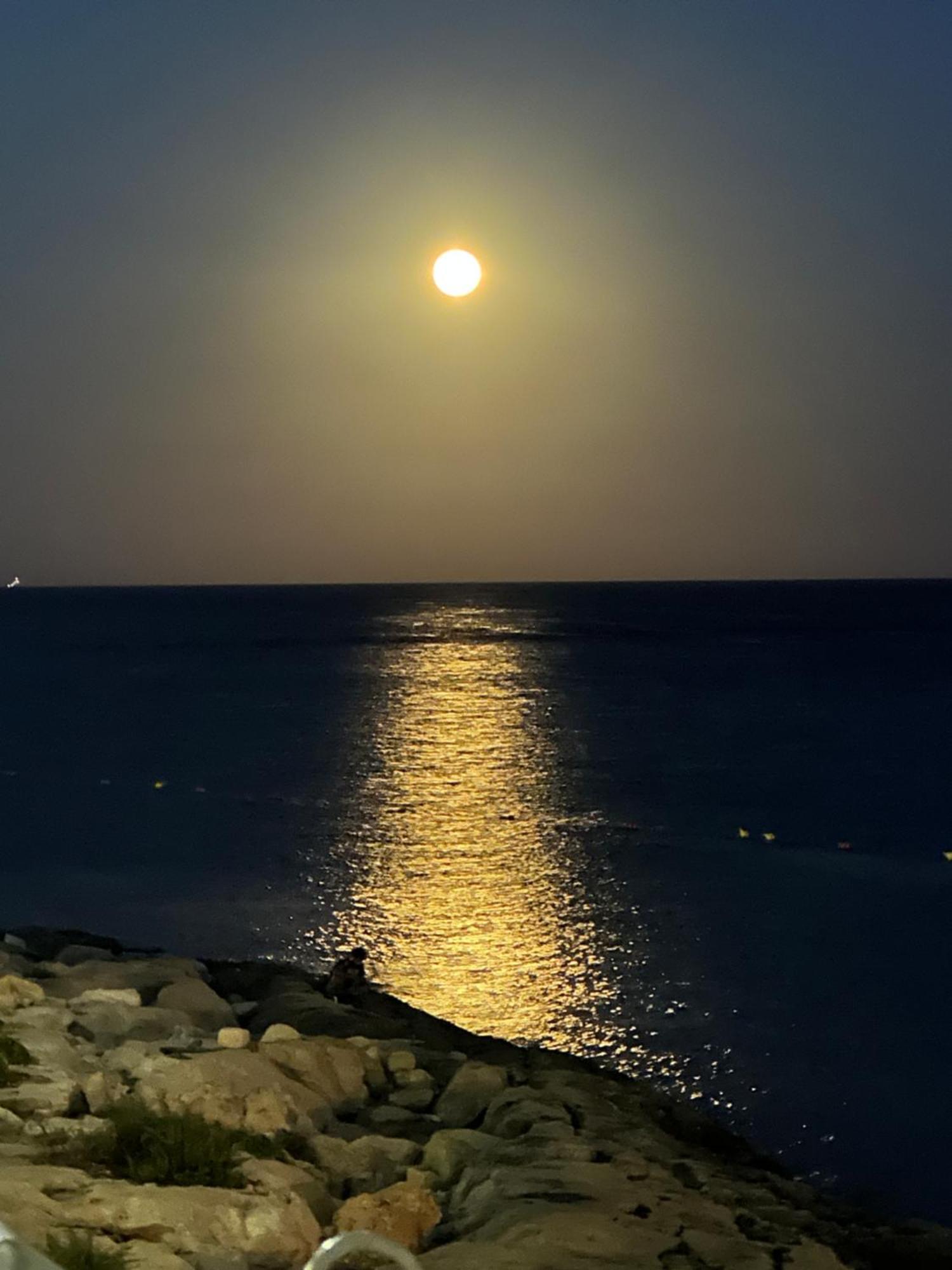 Marsaskala Sea Side Retreat Villa Bagian luar foto